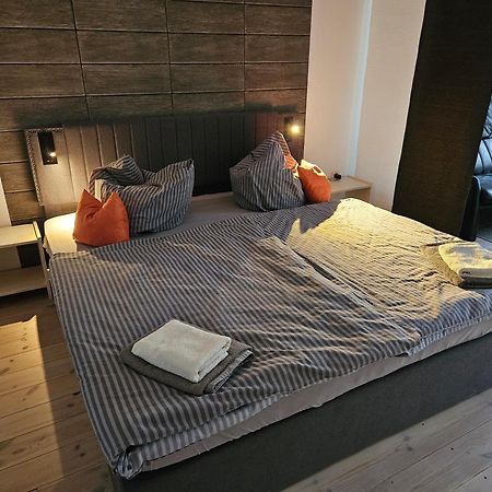 Hotelpension Pfarrhaus Alt Schwerin Kültér fotó
