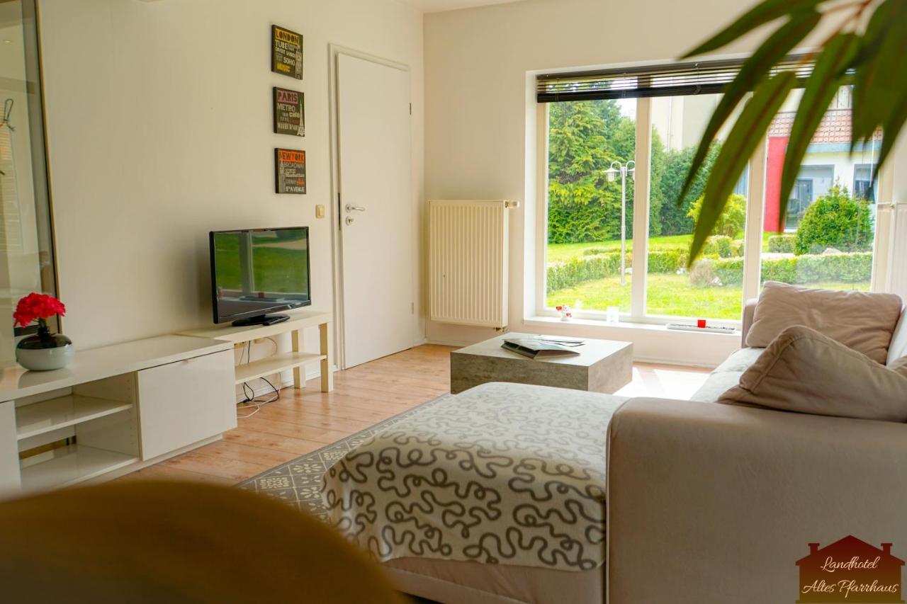 Hotelpension Pfarrhaus Alt Schwerin Kültér fotó